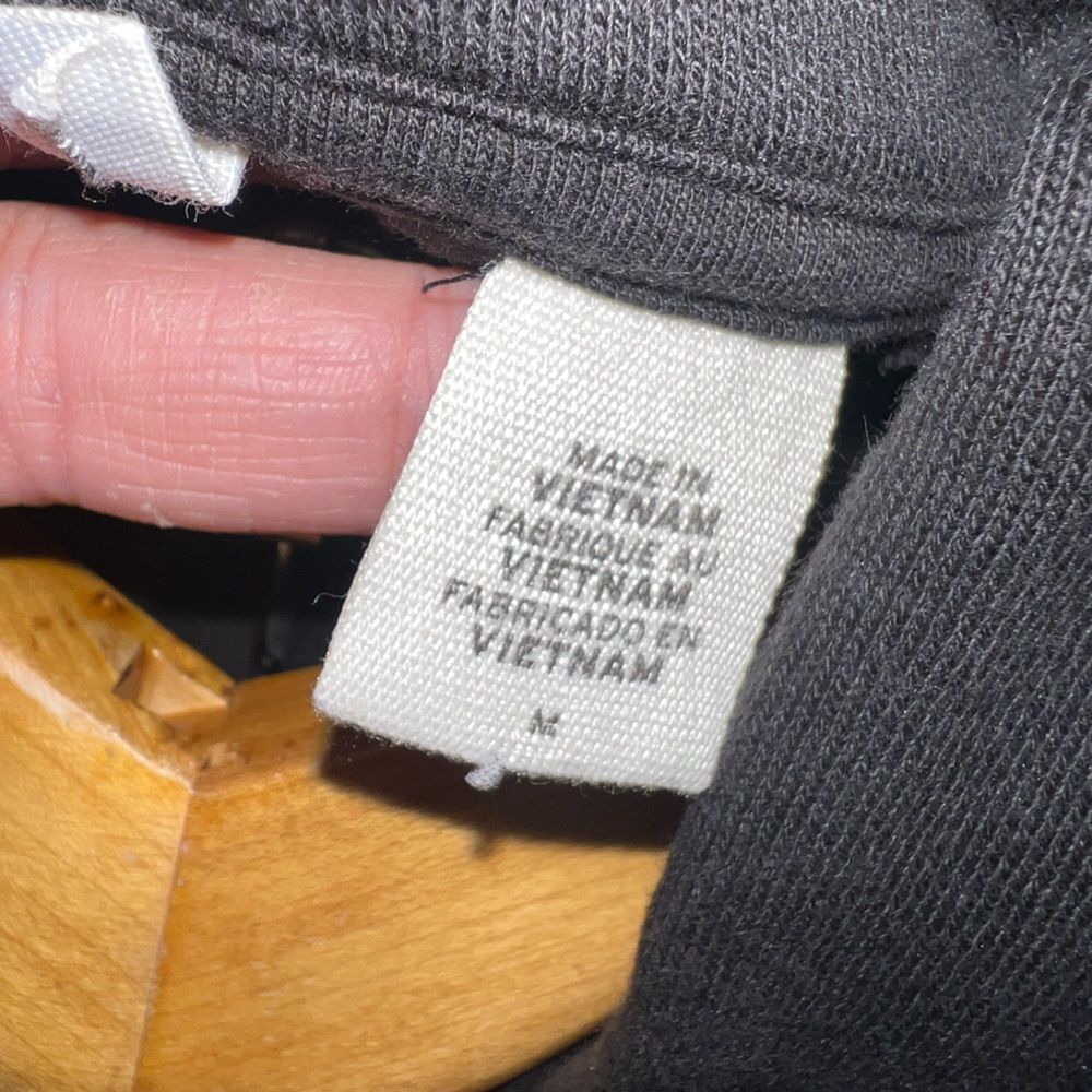 Levi’s Solid Black With Silver Sequins Logo Hoodi… - image 6